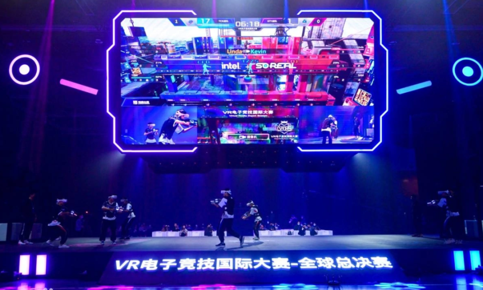 卡尔盯防出 卡尔盯防出